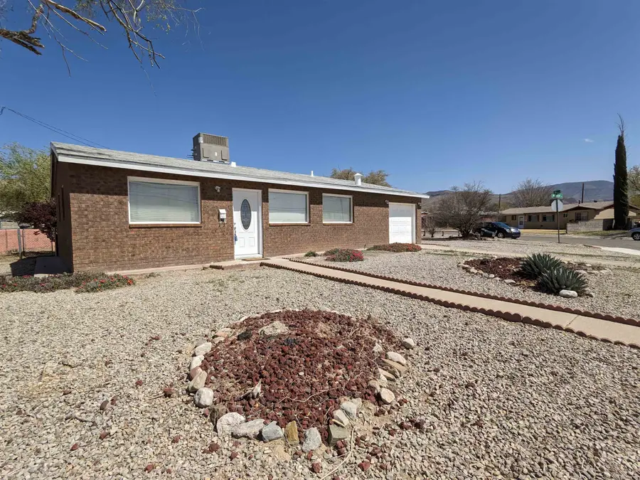 1401 Sixteenth ST, Alamogordo, NM 88310 - Image #2