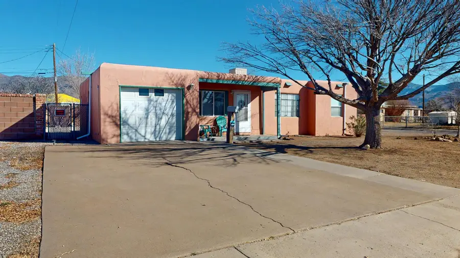 1900 Hawaii AVE, Alamogordo, NM 88310 - Image #2