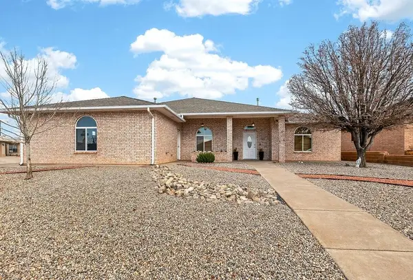 301 Brentwood DR, Alamogordo, NM 88310-8275