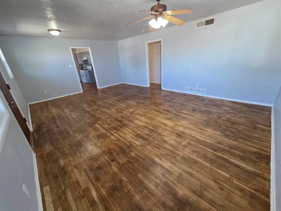 1310 Dewey LN, Alamogordo, NM 88310 - #3