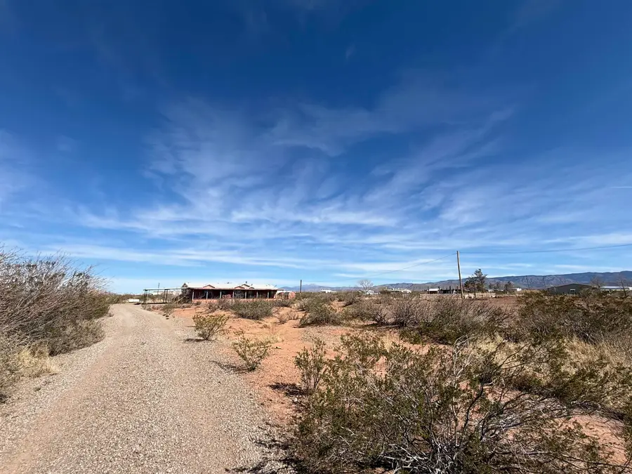 11 Moonshine TRL, Alamogordo, NM 88310 - #3