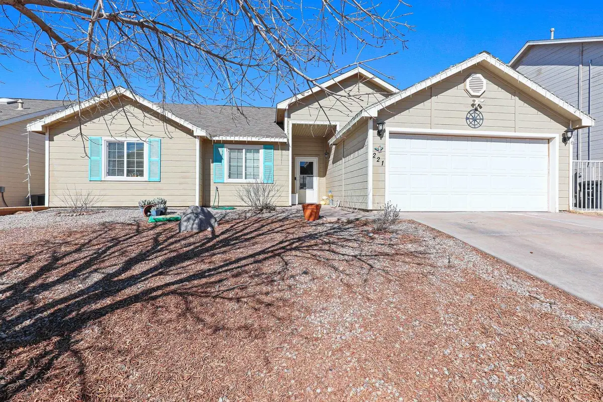 221 Burnage LN, Alamogordo, NM 88310 - #1