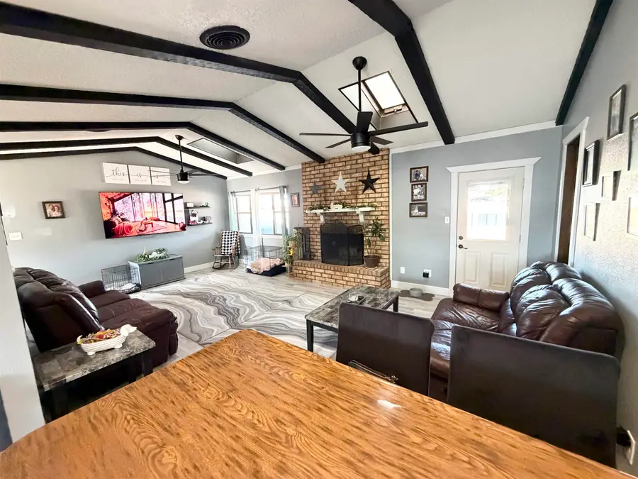 3203 Thunder RD, Alamogordo, NM 88310 - #2