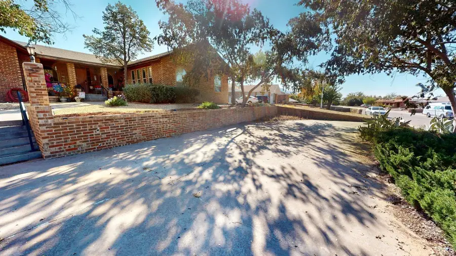 1435 Rockwood, Alamogordo, NM 88310-0000 - #3