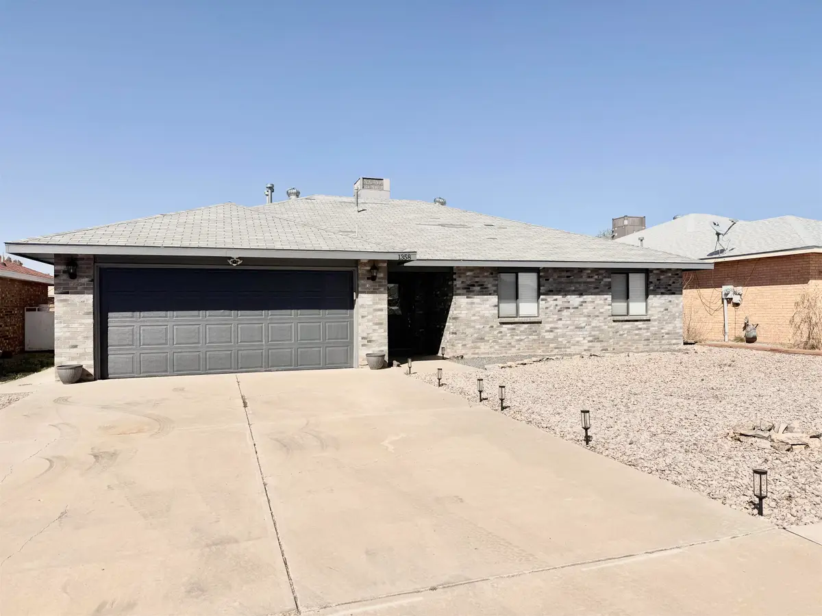 1358 Lindberg AVE, Alamogordo, NM 88310 - #1