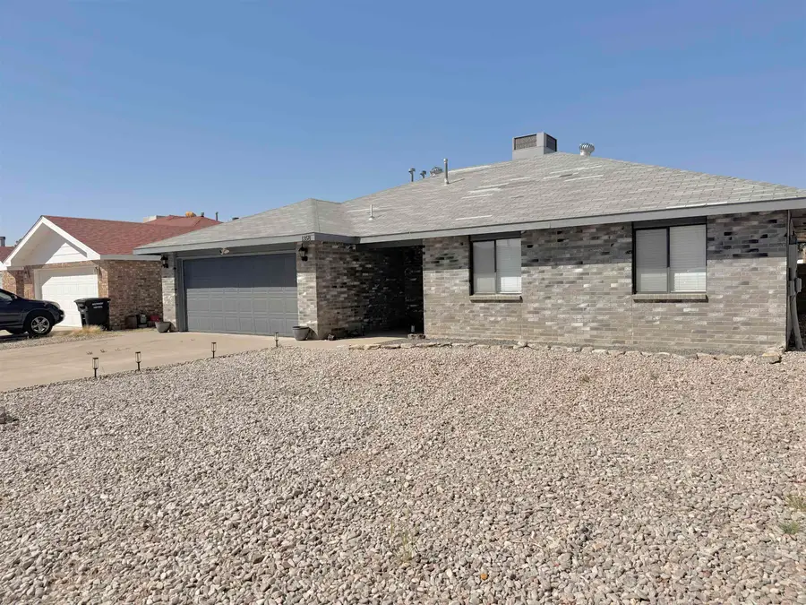 1358 Lindberg AVE, Alamogordo, NM 88310 - #3