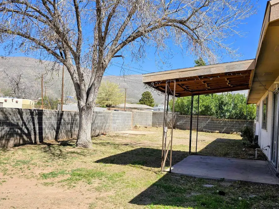 1822 Lamar CIR, Alamogordo, NM 88310 - #2