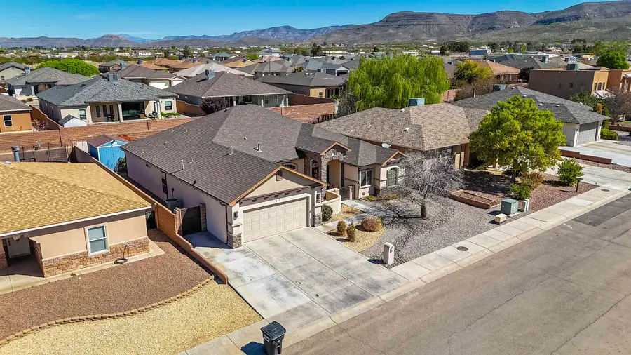 517 Tierra Bella Drive, Alamogordo, NM 88310-8313 - #3