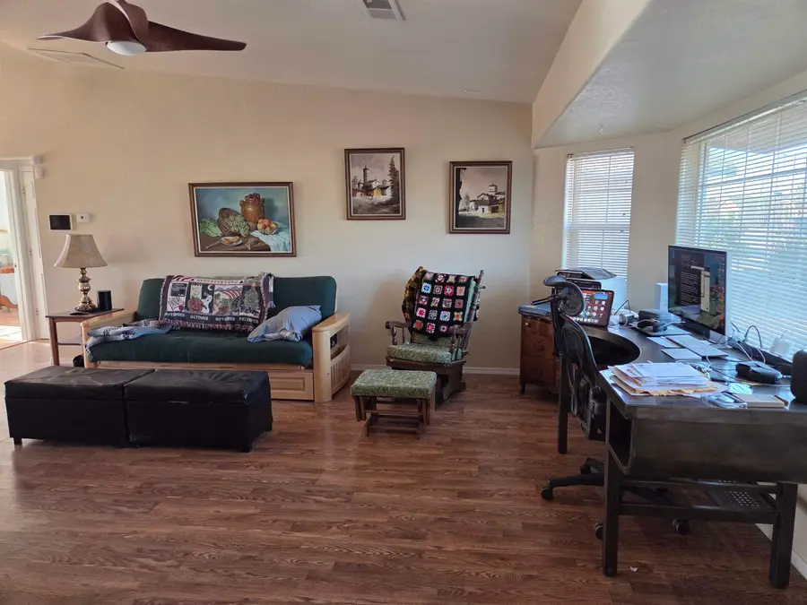 309 Santa Fe DR, Alamogordo, NM 88310-8275 - #3