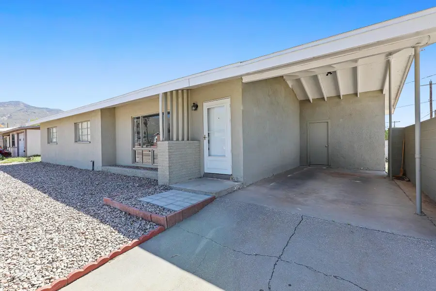 2306 Fifteenth ST, Alamogordo, NM 88310 - #2