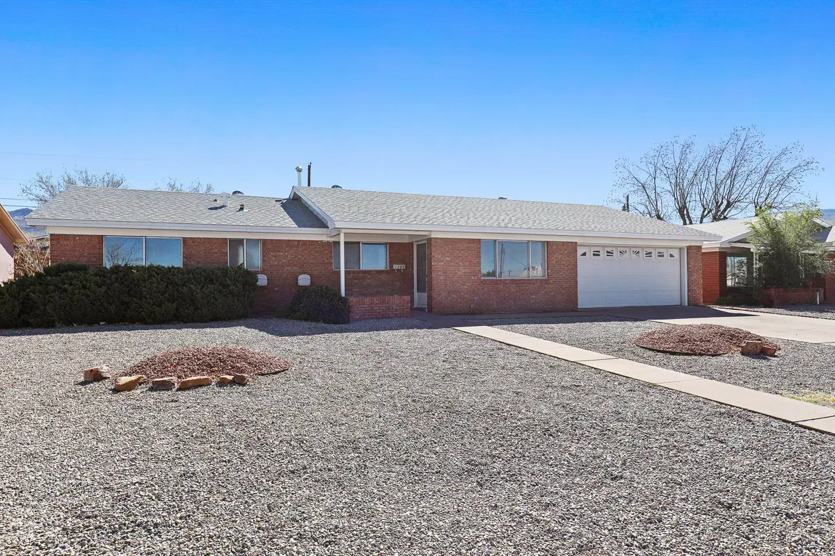 1308 College AVE, Alamogordo, NM 88310 - #1