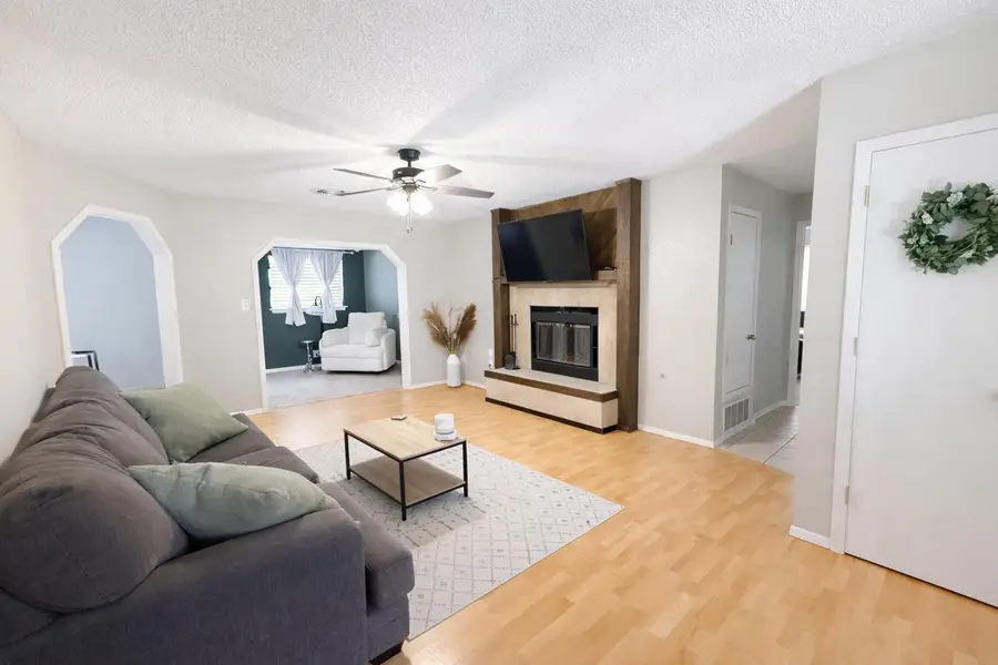 2404 Iowa AVE, Alamogordo, NM 88310 - #3