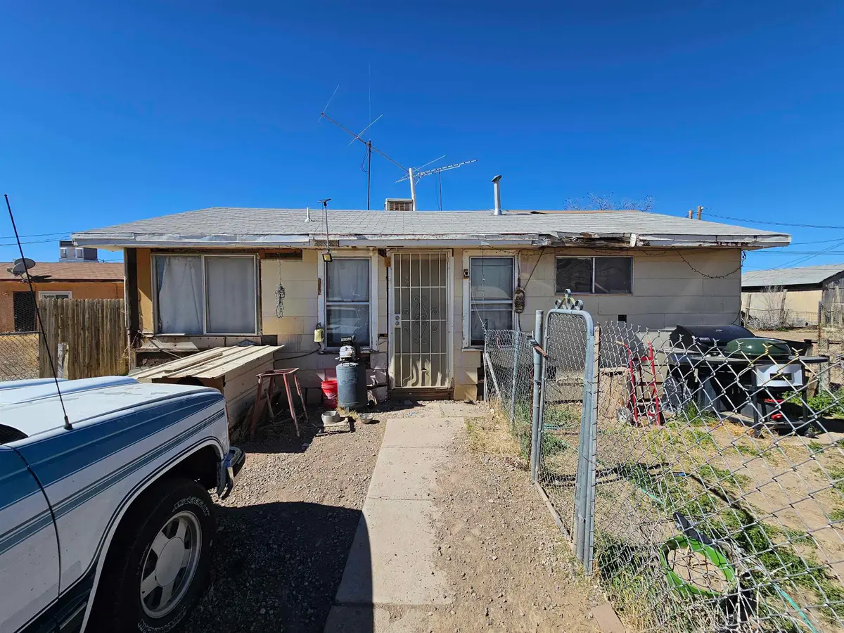 1409 Hawaii AVE, Alamogordo, NM 88310 - #1