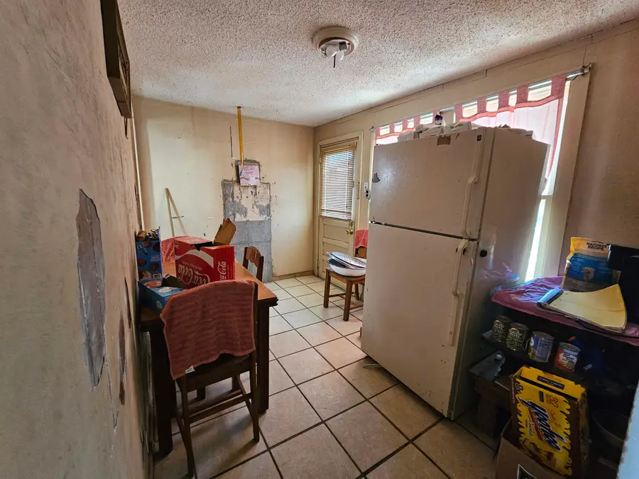 1409 Hawaii AVE, Alamogordo, NM 88310 - #3