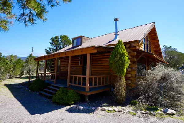 83 Cottonwood Canyon RD, La Luz, NM 88337