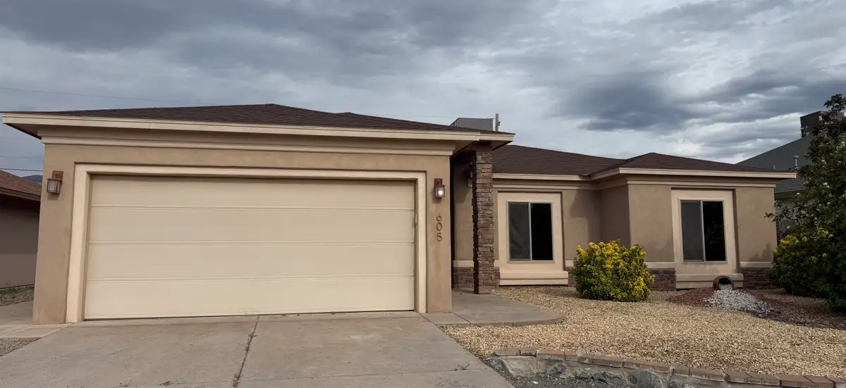 605 Coronado DR, Alamogordo, NM 88310 - #1