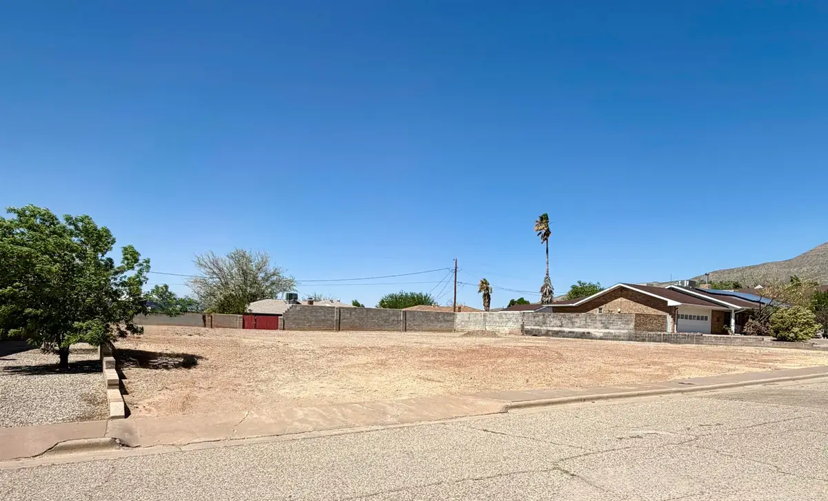 1507 Rockwood, Alamogordo, NM 88310 - #1