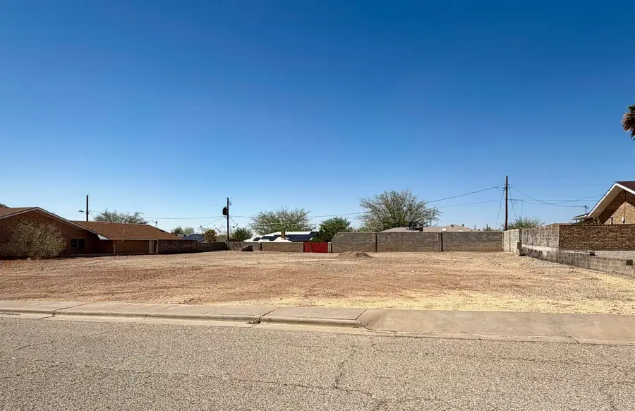 1507 Rockwood, Alamogordo, NM 88310 - #2