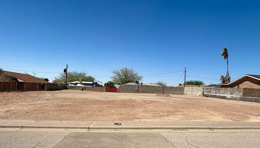 1507 Rockwood, Alamogordo, NM 88310 - #3
