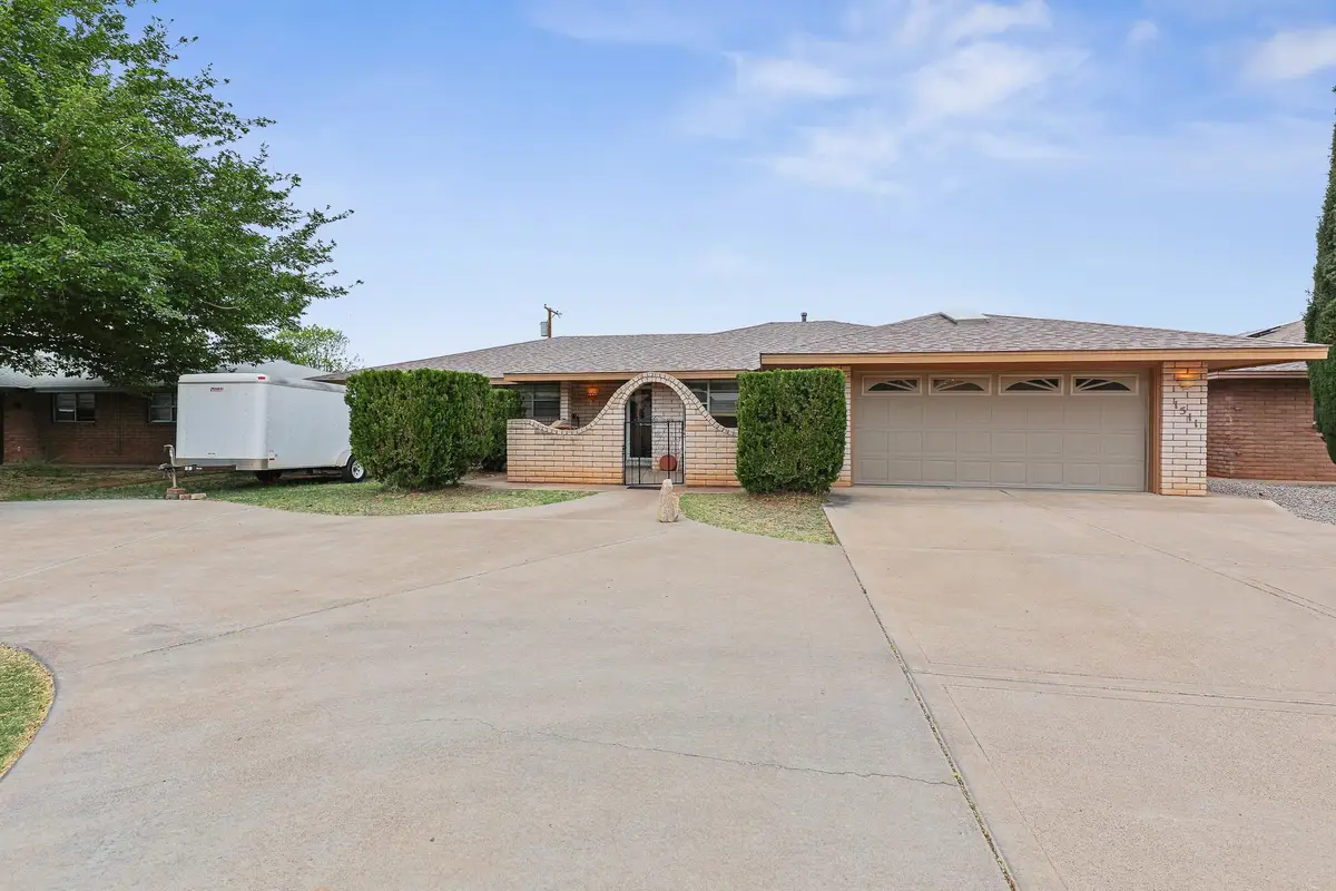 1511 Scenic DR, Alamogordo, NM 88310 - #1