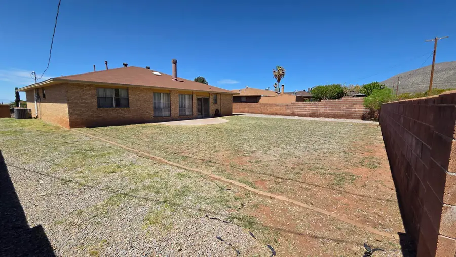 1208 Paiute TRL, Alamogordo, NM 88310 - #3
