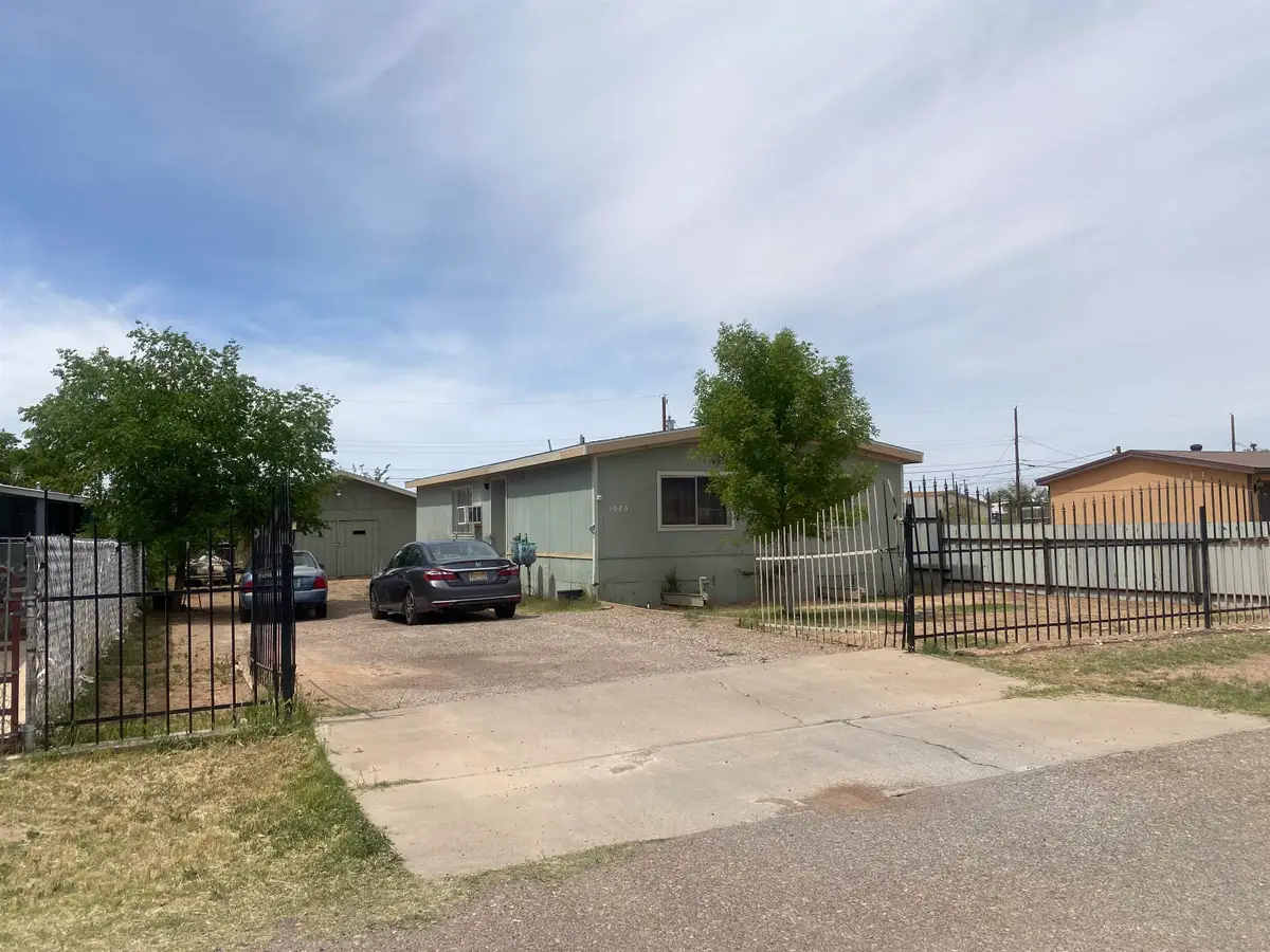 1023 Sleepy Hollow AVE, Alamogordo, NM 88310-7755 - #1