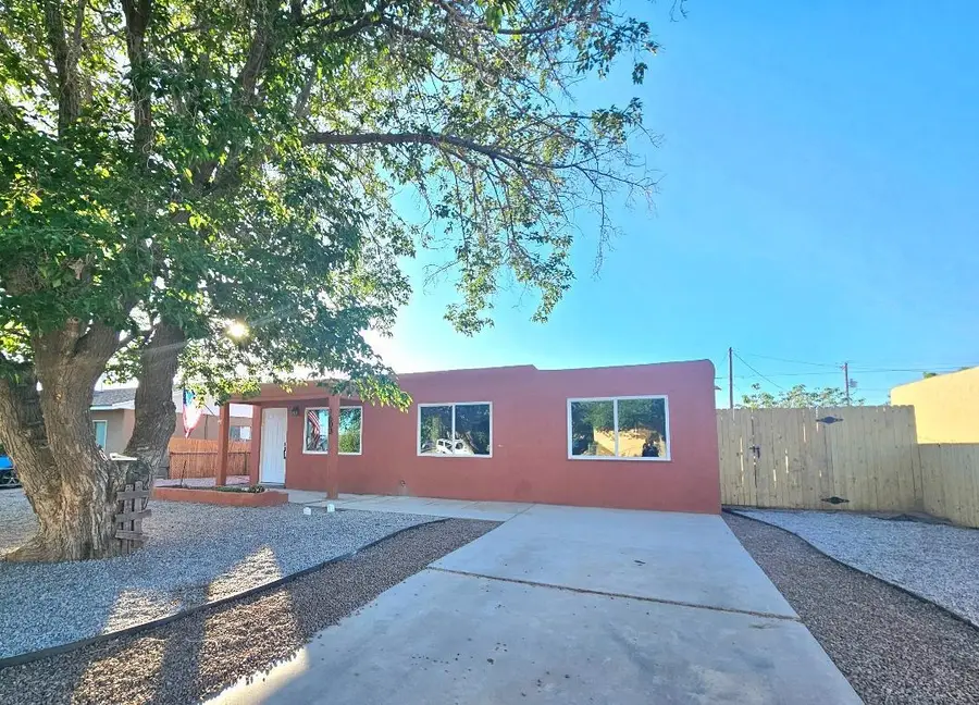 1603 Bellamah DR, Alamogordo, NM 88310 - #2