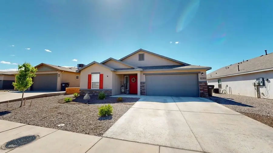 1220 San Carlos ST, Alamogordo, NM 88310 - #2