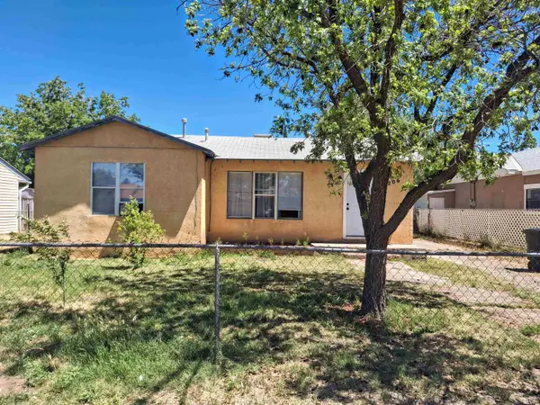 1206 Marshall Ave, Tularosa, NM 88352