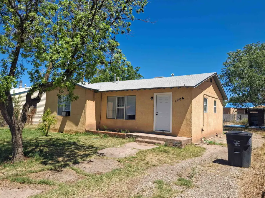 1206 Marshall Ave, Tularosa, NM 88352 - #2