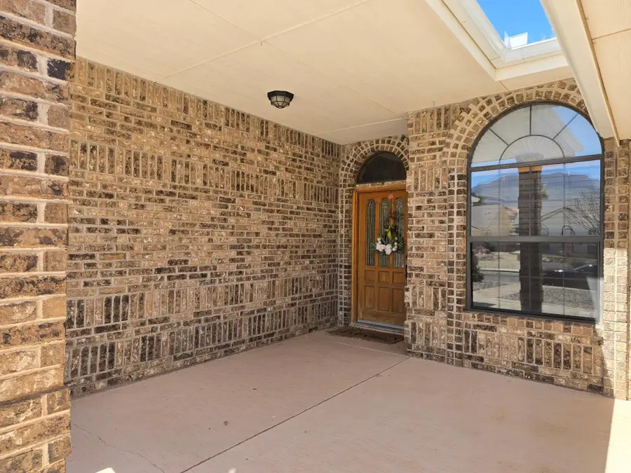 493 Eagle DR, Alamogordo, NM 88310 - #2