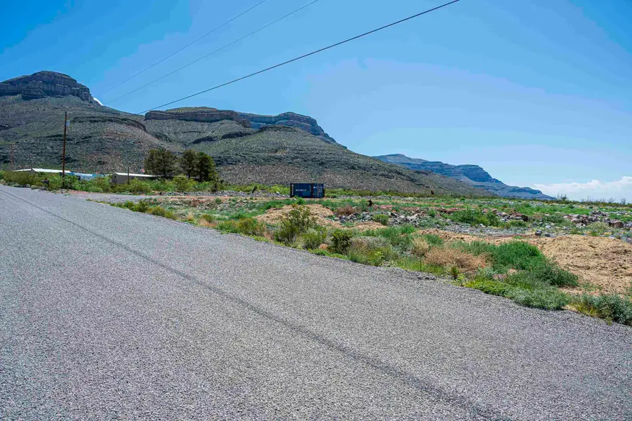 30 Jody Lee DR, Alamogordo, NM 88310 - #2