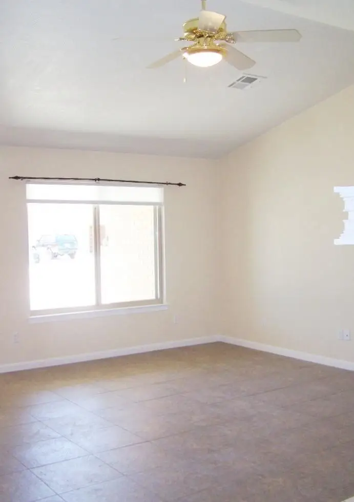 1340 Lindberg AVE, Alamogordo, NM 88310 - #3