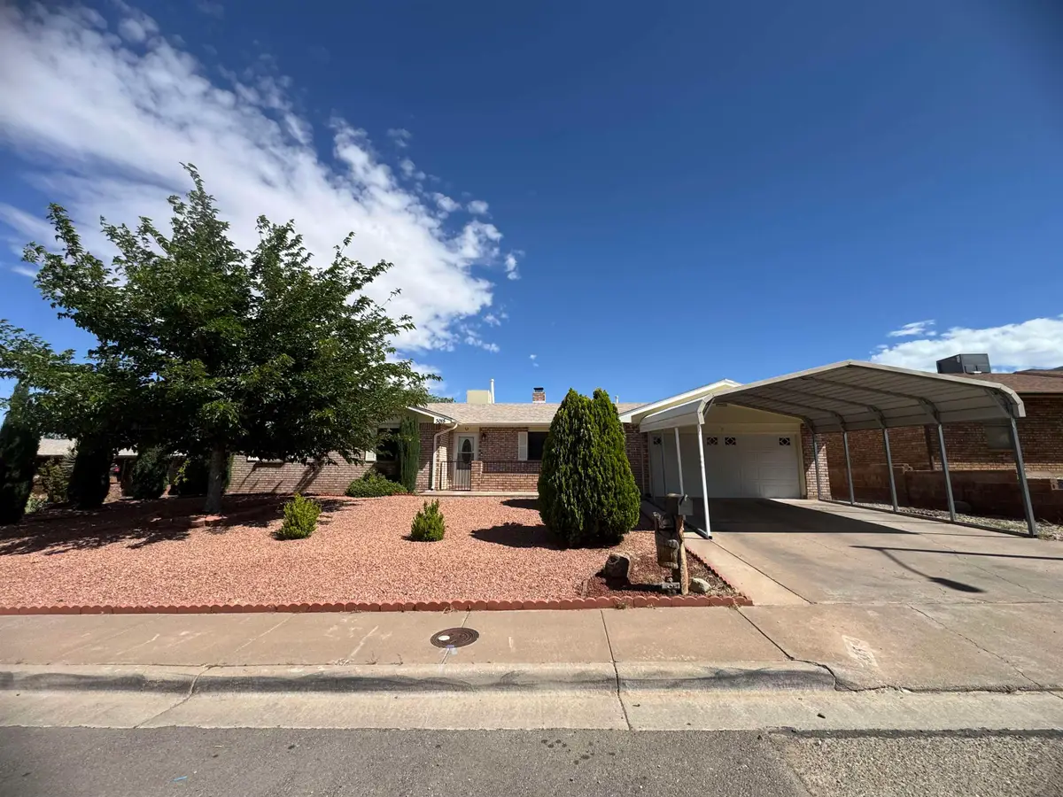 3015 Del Prado, Alamogordo, NM 88310 - #1