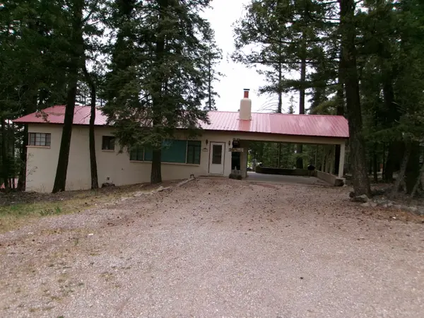 609 Corona Ave, Cloudcroft, NM 88317-0000
