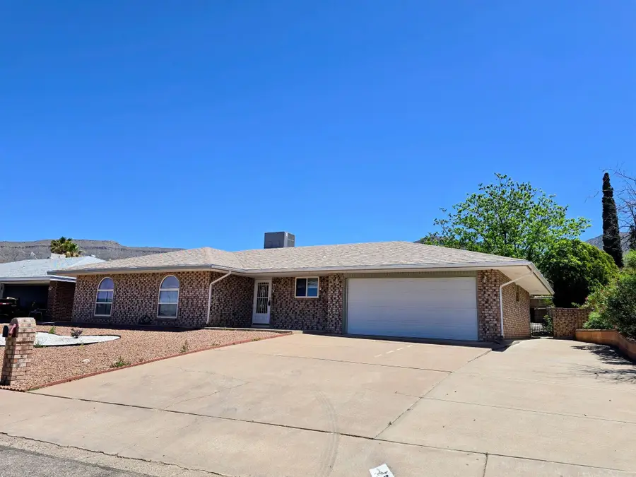 506 Sunglow AVE, Alamogordo, NM 88310 - #2