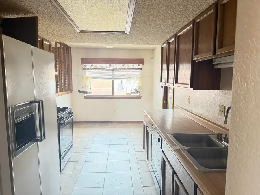 3207 Sioux TRL, Alamogordo, NM 88310-4053 - #3