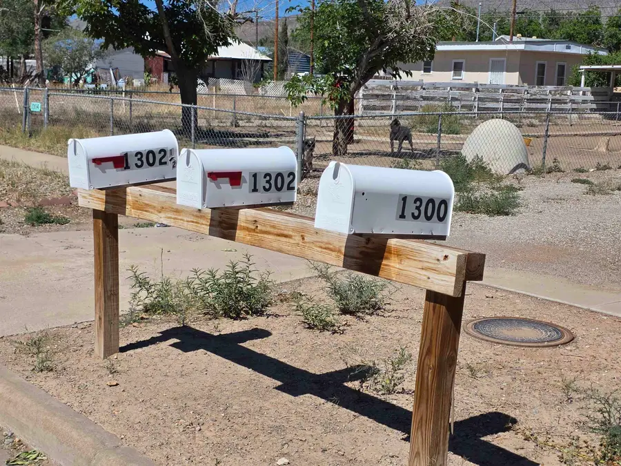 1302 Michigan AVE, Alamogordo, NM 88310-0000 - #2