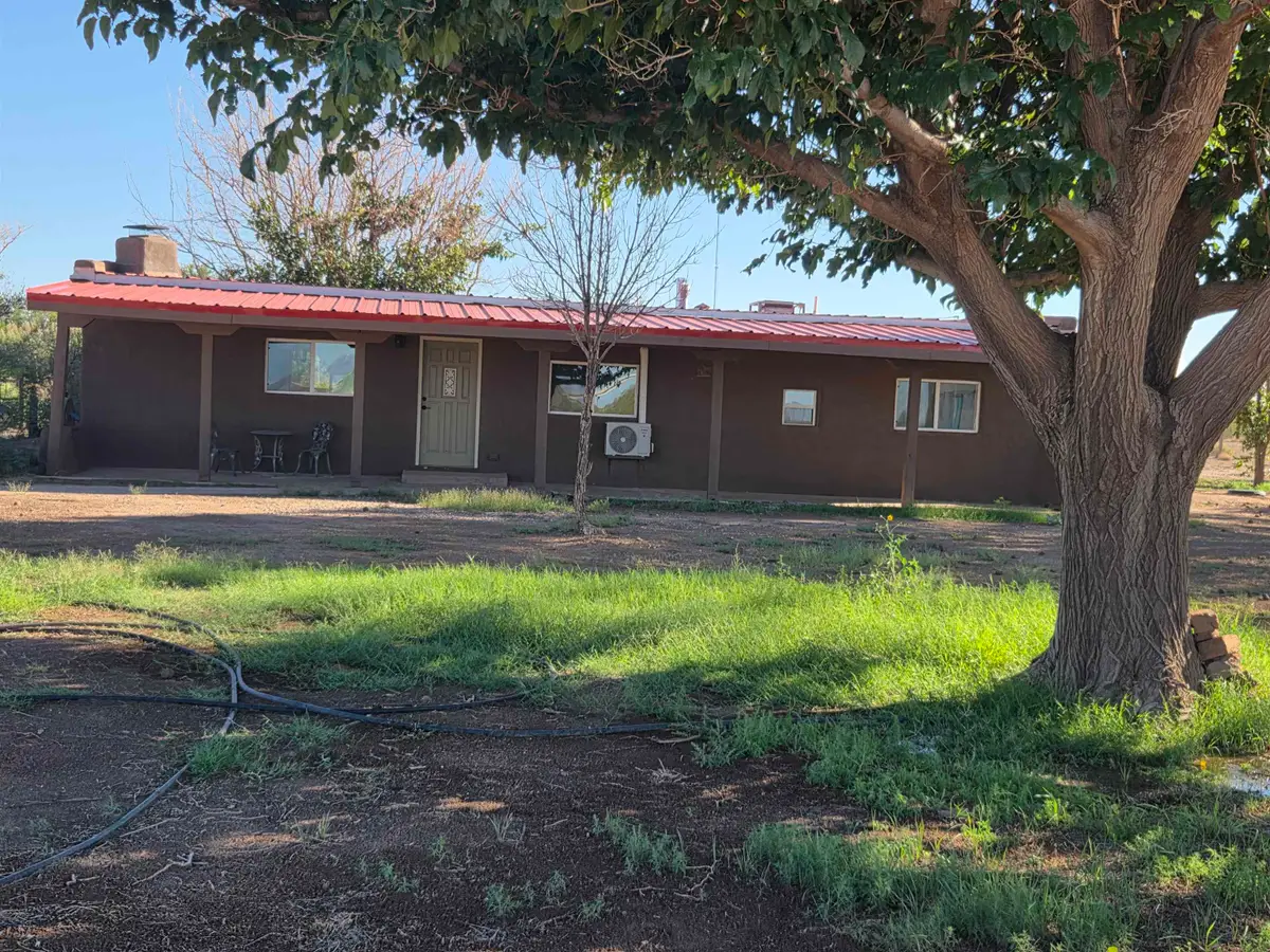2780 Railroad Ave, Tularosa, NM 88352 - #1