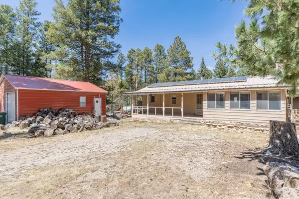 12 Little John Ln, Cloudcroft, NM 88317