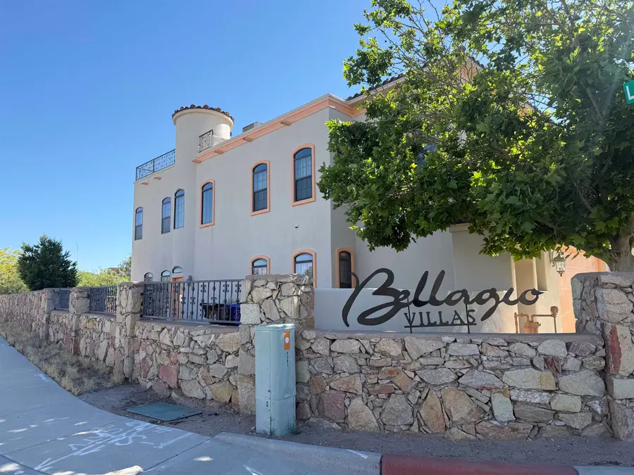 4301 Capistrano Ave, Las Cruces, NM 88011 - #3