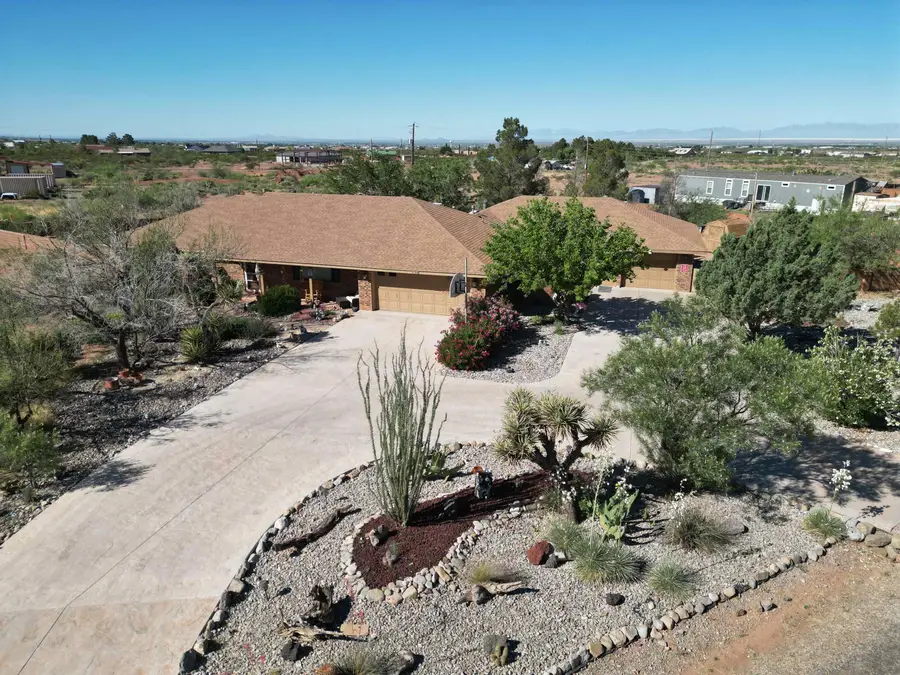 38 Calle Cadena, La Luz, NM 88337 - #2