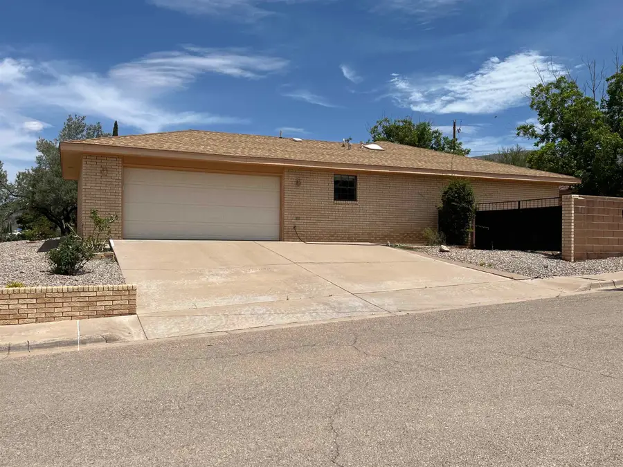 400 Sunbeam AVE, Alamogordo, NM 88310-4027 - #2