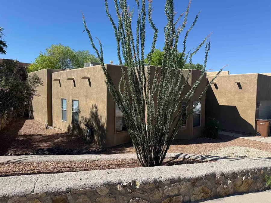 2220 Dakota Dr, Las Cruces, NM 88011 - #2