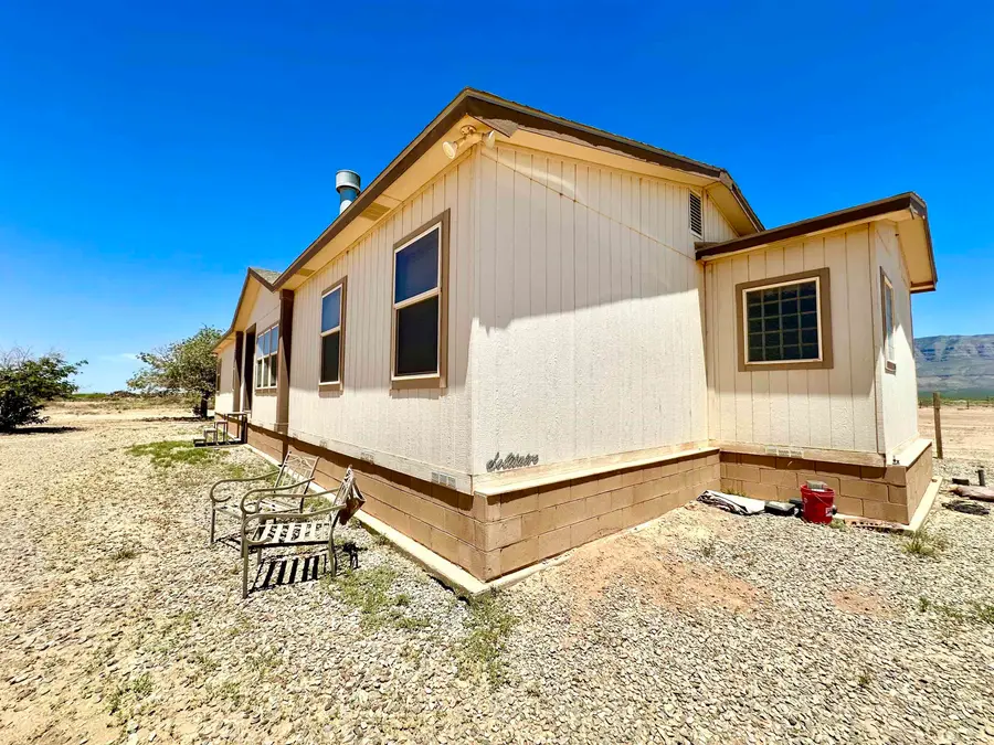 61 Southland Rd, Alamogordo, NM 88310 - #3