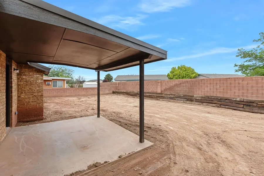 1406 Columbia AVE, Alamogordo, NM 88310 - #2