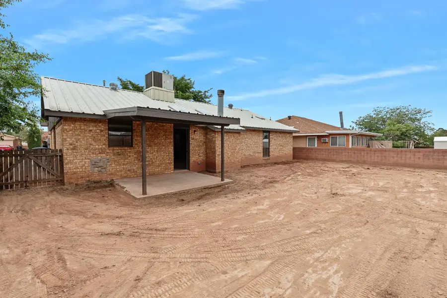 1406 Columbia AVE, Alamogordo, NM 88310 - #3