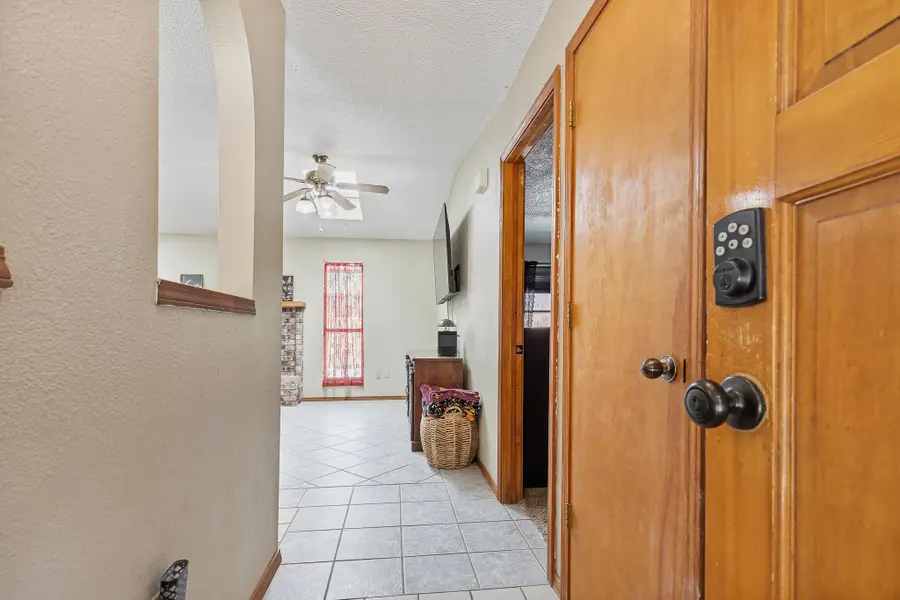 2213 Desert Pine, Alamogordo, NM 88310 - #2