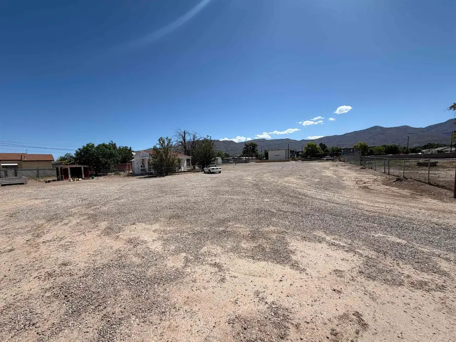 1707 Puerto Rico AVE, Alamogordo, NM 88310 - #3