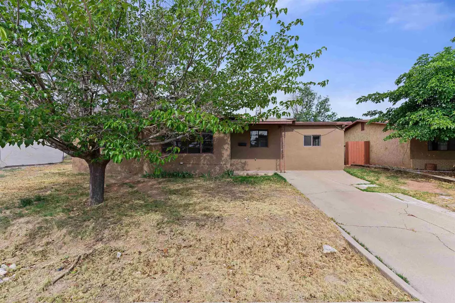 2406 Westminster AVE, Alamogordo, NM 88310 - #3